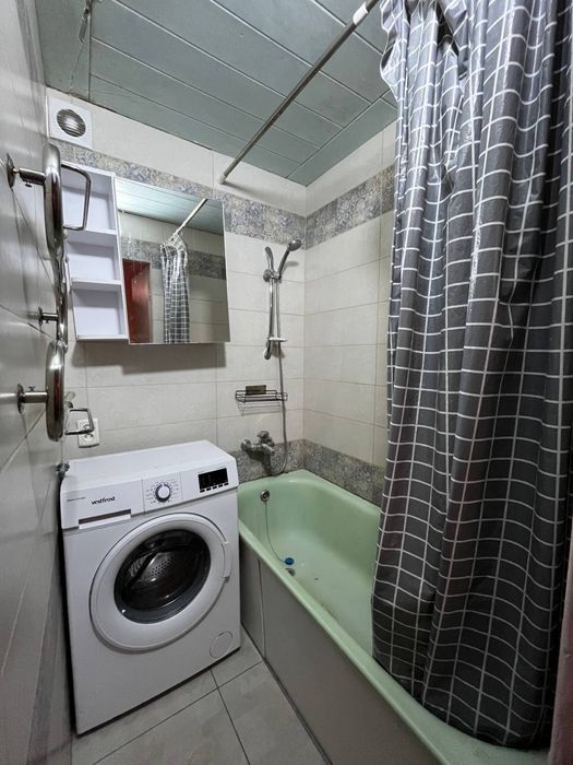 1к 8/9 Новые Дома ( Жасминовый б-р 5/2)