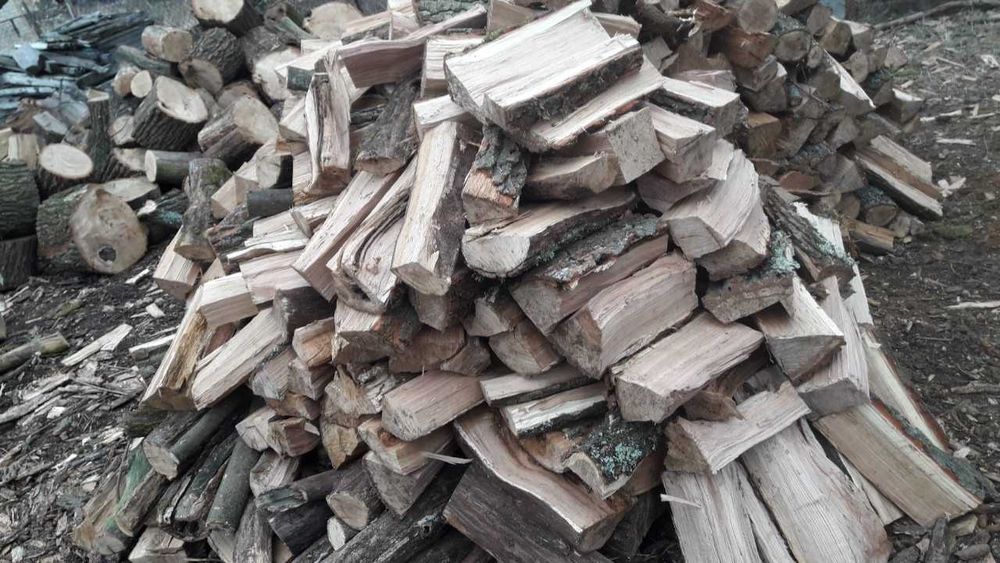 Дрова метровка,пиляні, колоті,дуб,ясень.