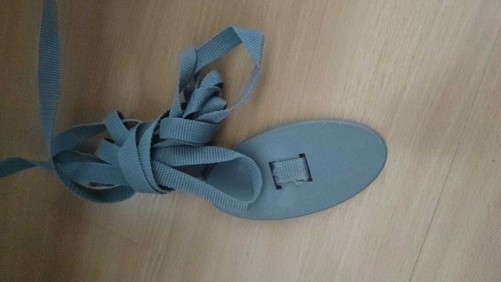 Berço Bebé com Proteção