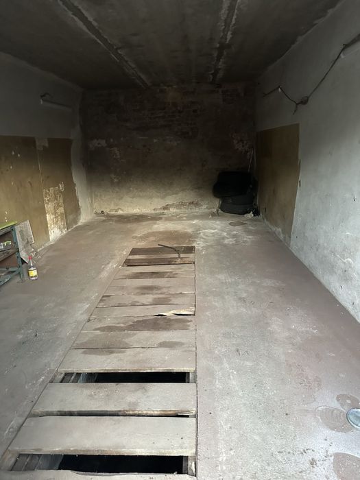 Оренда. Капітальний гараж. Тополя 1 Аренда капитальный гараж Тополь 1