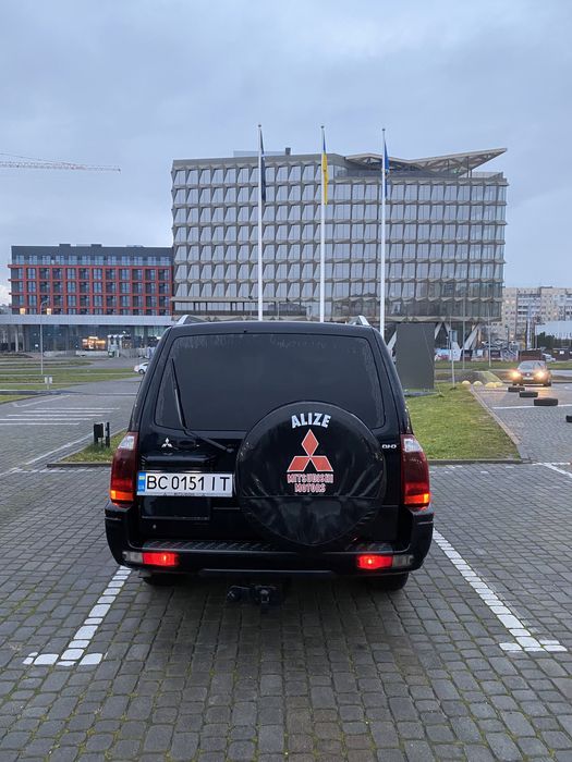 Мітсубісі Паджеро