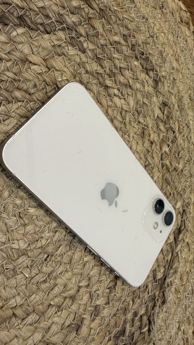 Iphone 12 mini  bialy bateria 77%