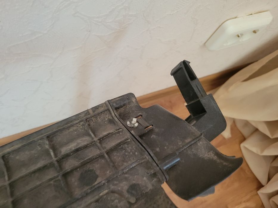 Jeep renegade 2.4 дифузор, повітряний дифлектор