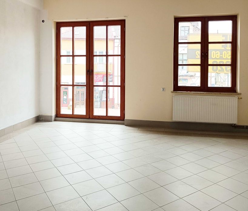 Lokal usługowy z parkingiem na wynajem