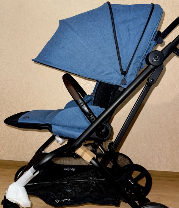 Прогулянковий візочок Cybex Eezy S Twist plus 2
