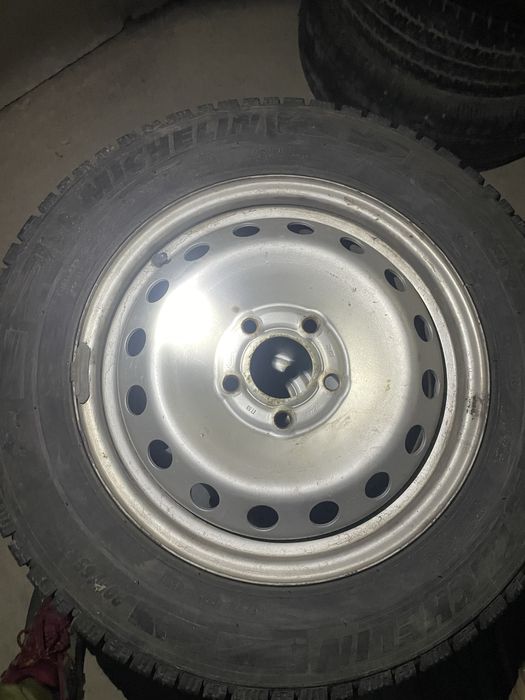 Мешелін зима колеса на бус