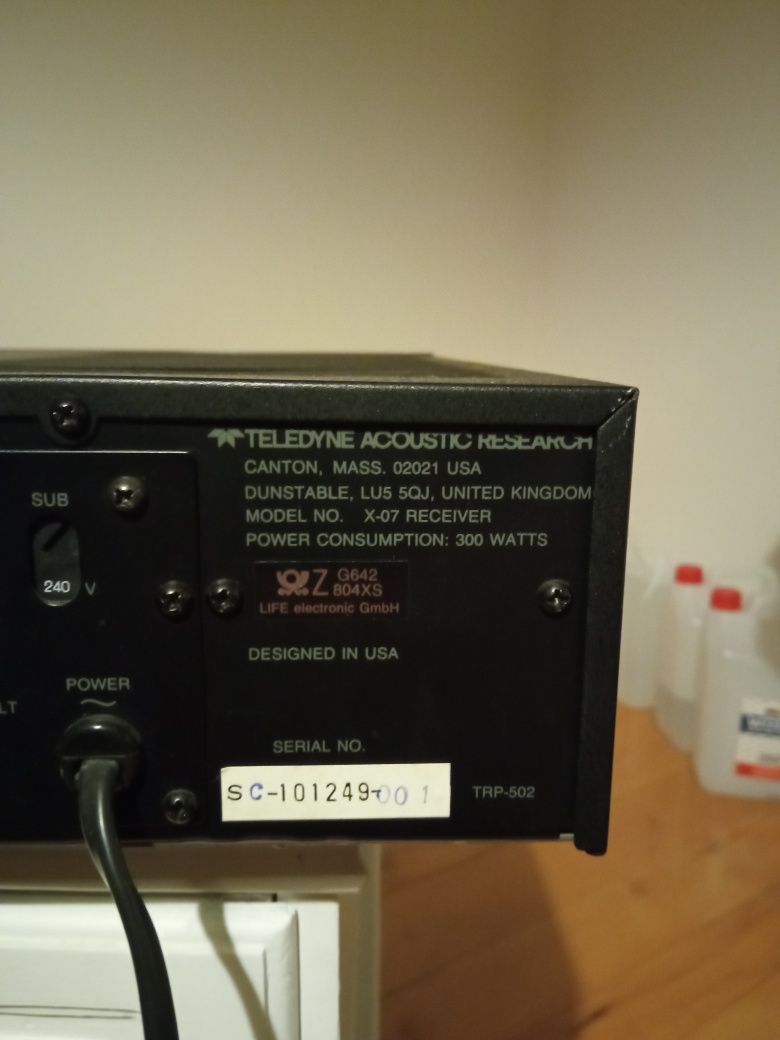 Amplituner, wzmacniacz Acoustic research X-07