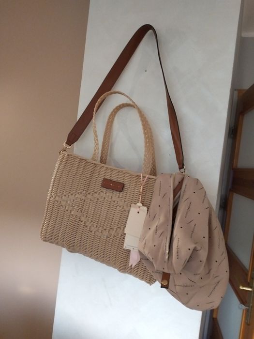 Alessia Massimo nowa torebka z materiałowym wypełnieniem