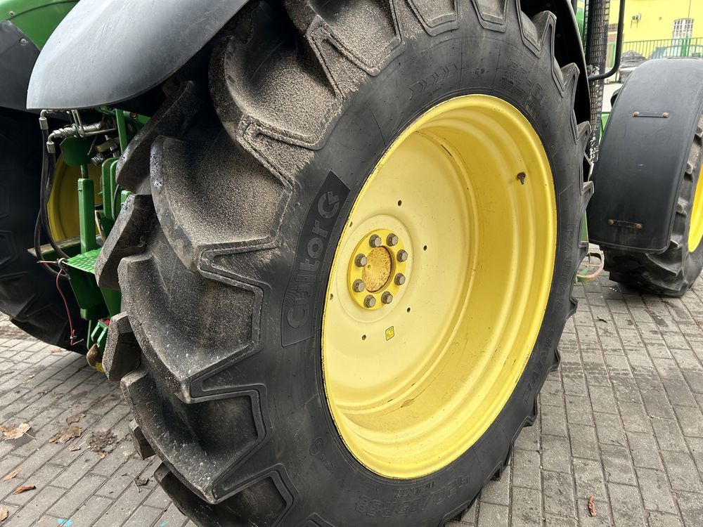 Traktor John Deere 6320 PQ Pełzaki 2007r