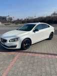 Volvo S60 VOLVO S60 2.5 AWD, roczne LPG z butlą 44L w ,,kole zapasowym"