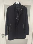 Płaszcz czarny H&M rozmiar 50 (M) na zamek i guziki