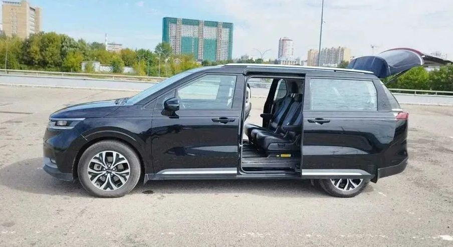 Срочно Kia Carnival 2021р 8ми місна версія 2.2 дизель
