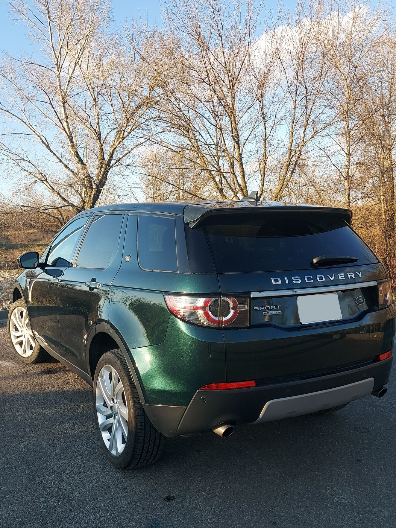 Land rover discovery sport 2015 смарагдовий колір