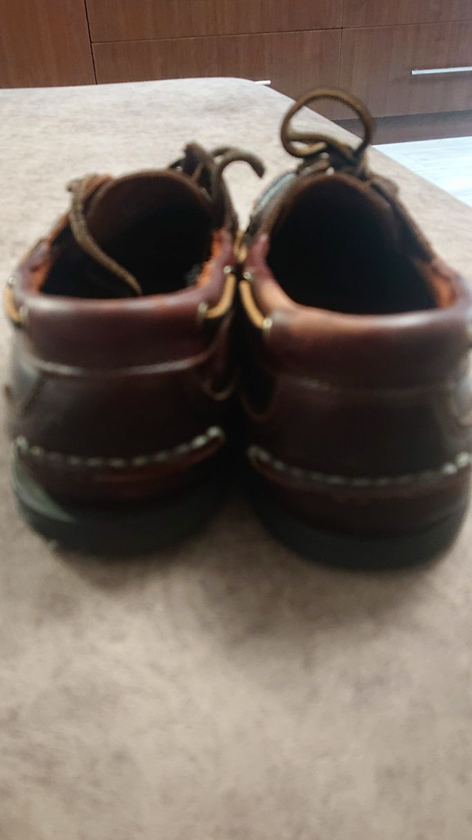 Мокасини фірми timberland