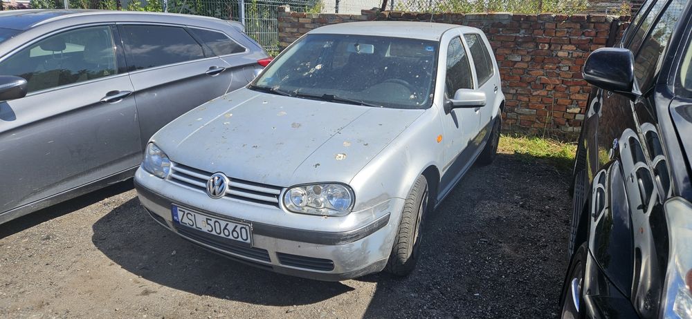 Volkswagen Golf IV 1.4 16v benzyna 4lata w PL uszkodzona skrzynia