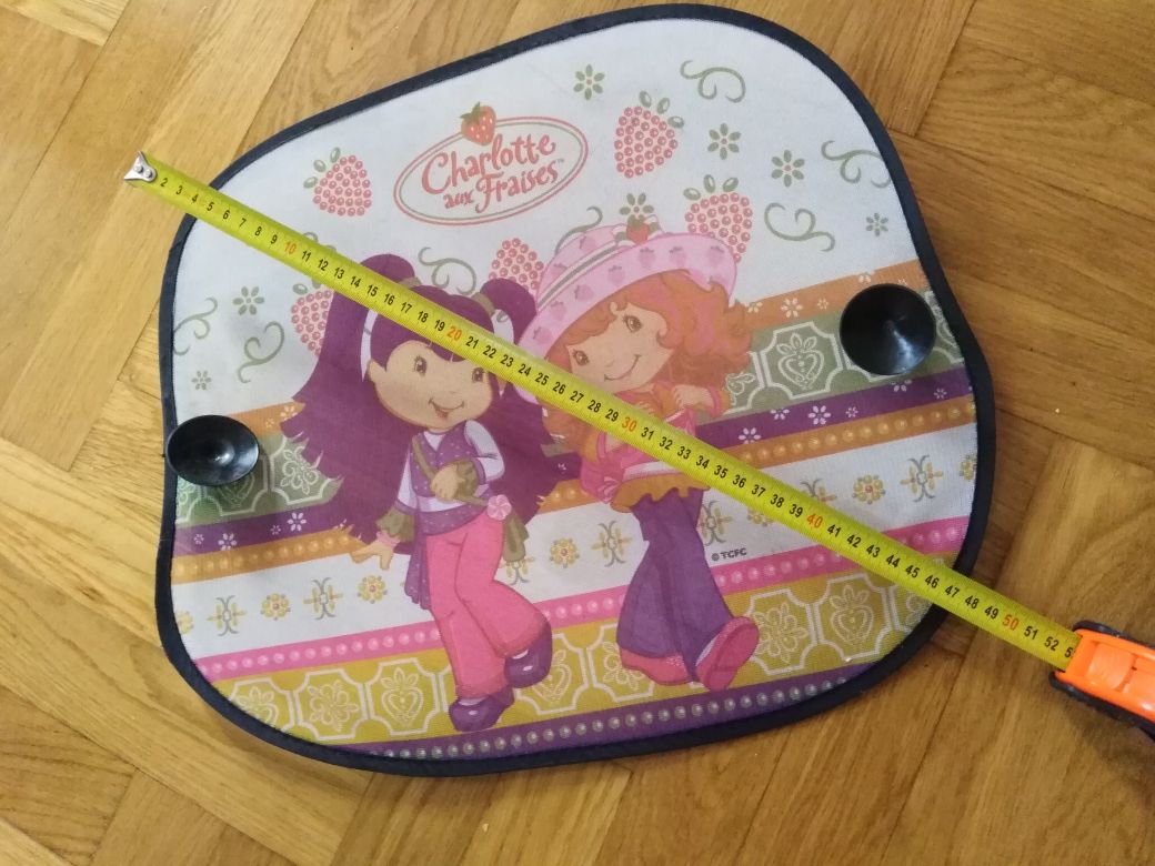 Zasłonki na szyby samochodowe  dla dzieci