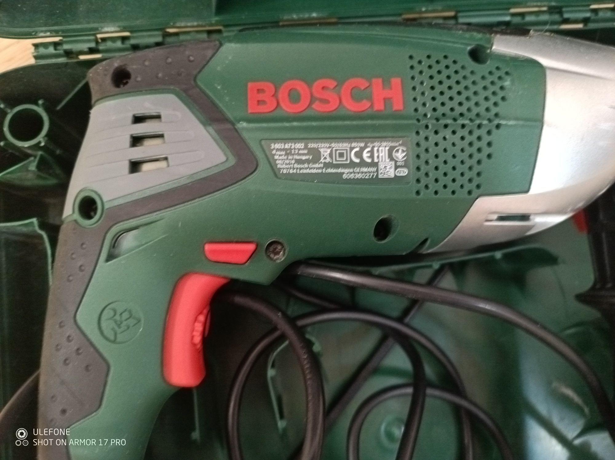Дриль ударна Bosch PSB 850-2 RE в чемодані