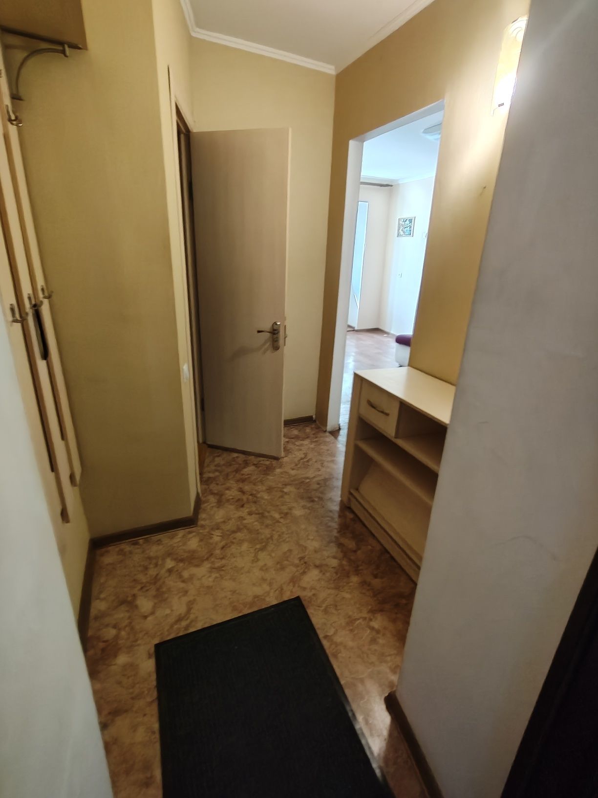 Двокімнатна квартира подобово (пр. Миру)