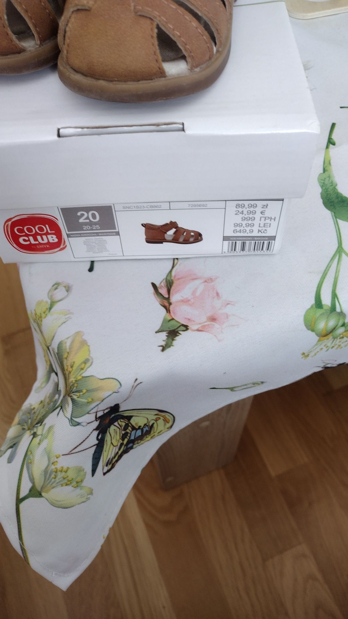 Buty chłopięce rozmiar 20.