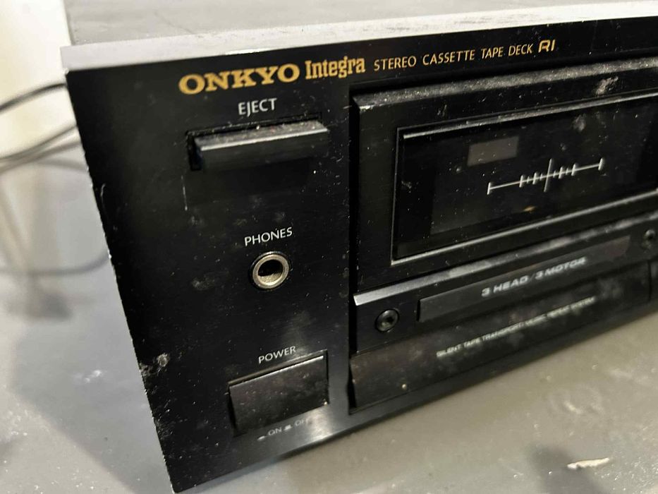Kaseciak Onkyo TA 2550