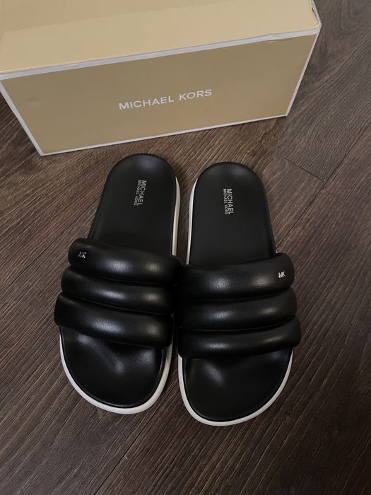 Шлепки босоножки Michael Kors оригинал