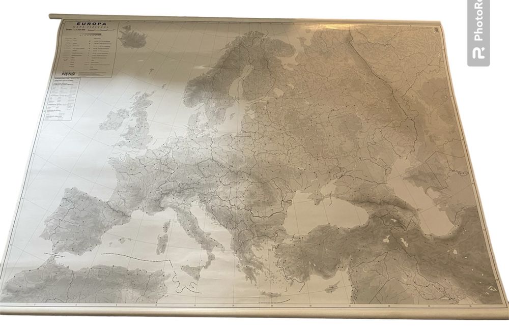 Ścienna, dwustronna mapa fizyczna Europy