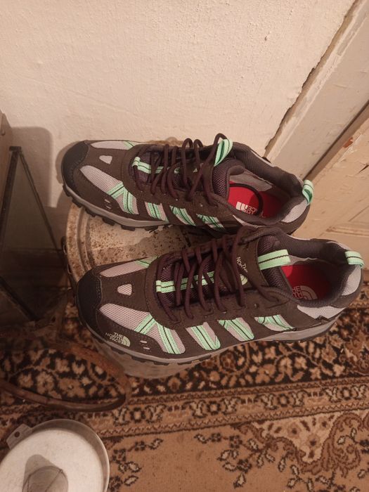 Кросівки Solomon