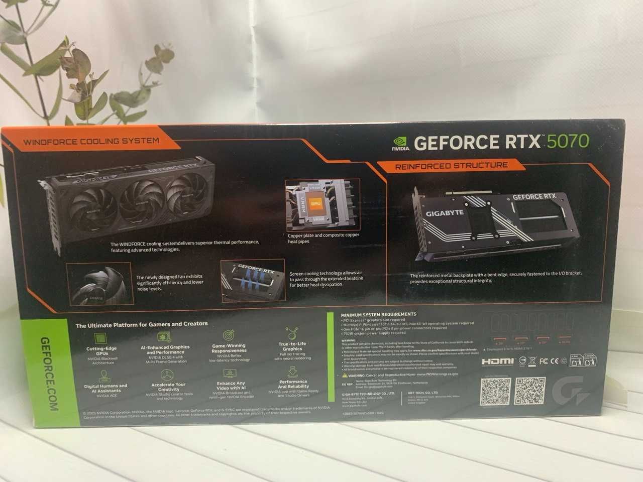 Gigabyte GeForce RTX 5070 WINDFORCE OC SFF 12G