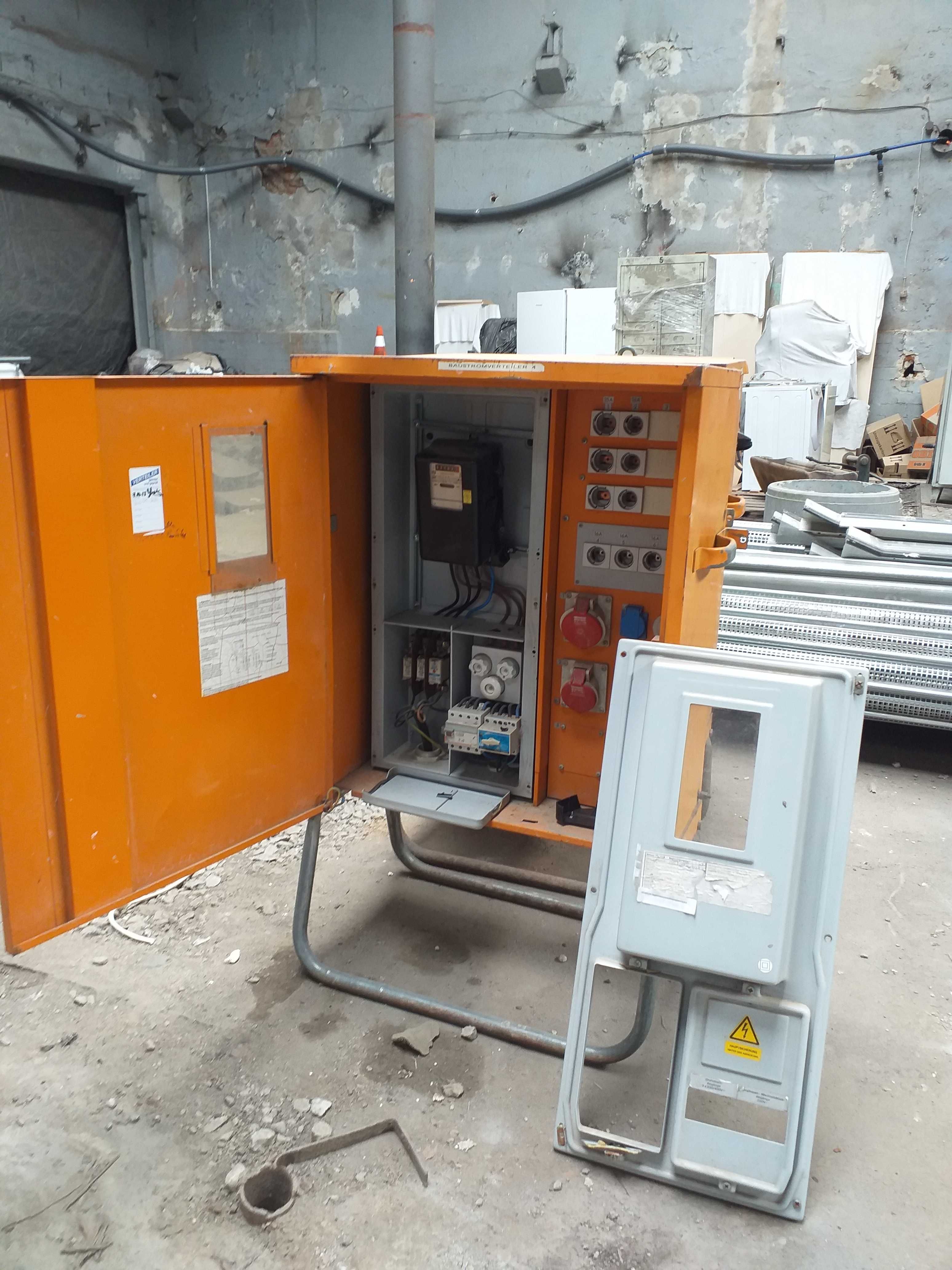Skrzynki elektryczne budowlane