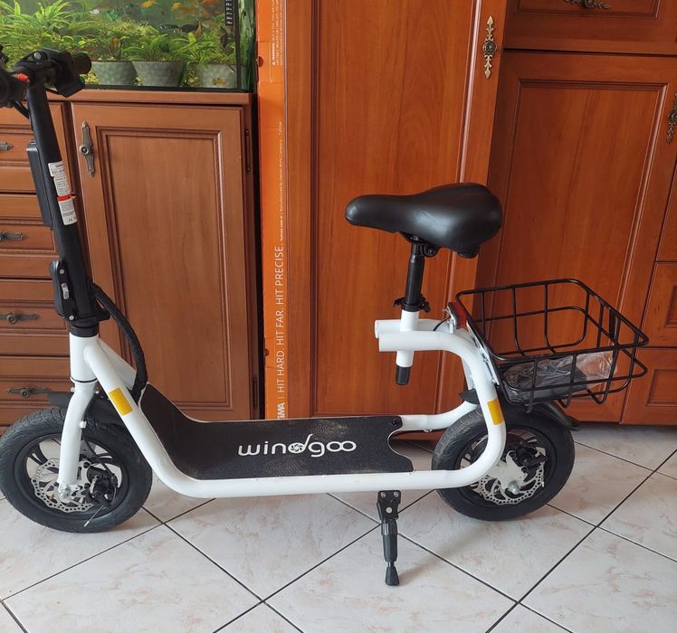 Hulajnoga elektryczna z siodełkiem Windgoo