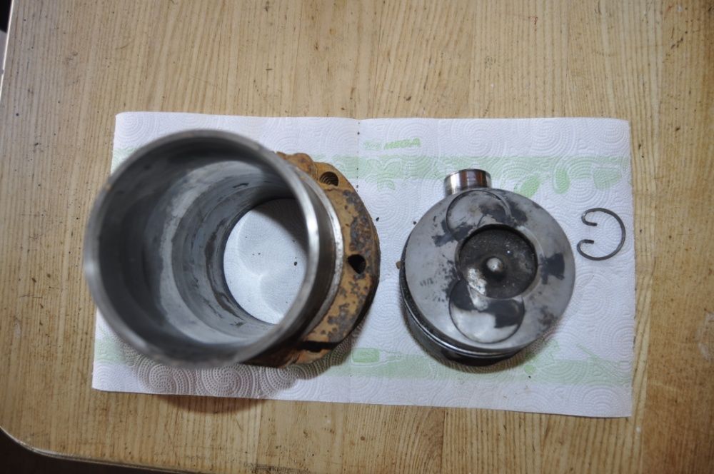 Hatz 4L41C cylinder tłok