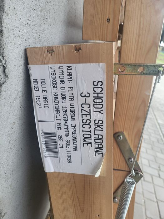 Sprzedam schody podwieszane drewniane