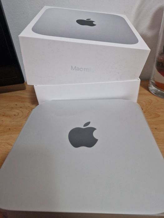 Mac mini M1 512gb 8g ram