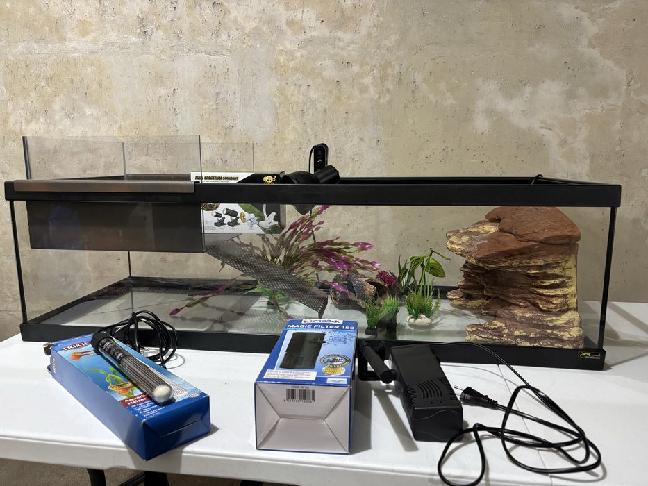 Aquario de tartarugas 100x40