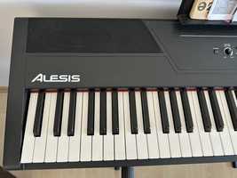 Pianino cyfrowe Alesis oraz statyw