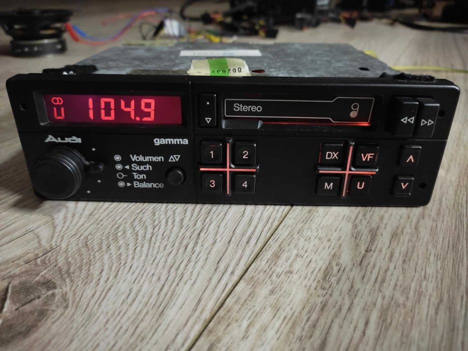 Radio samochodowe Audi Gamma 1 Grundig