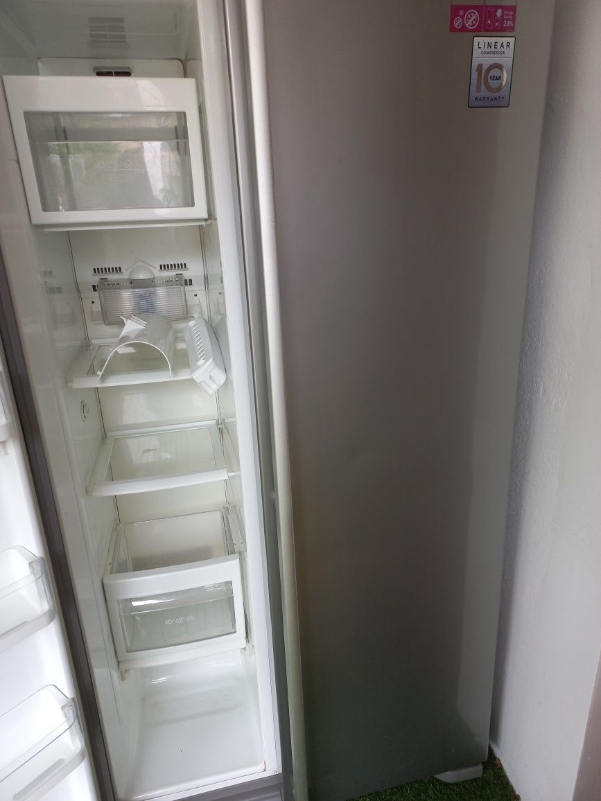 Sprzedam lodówkę