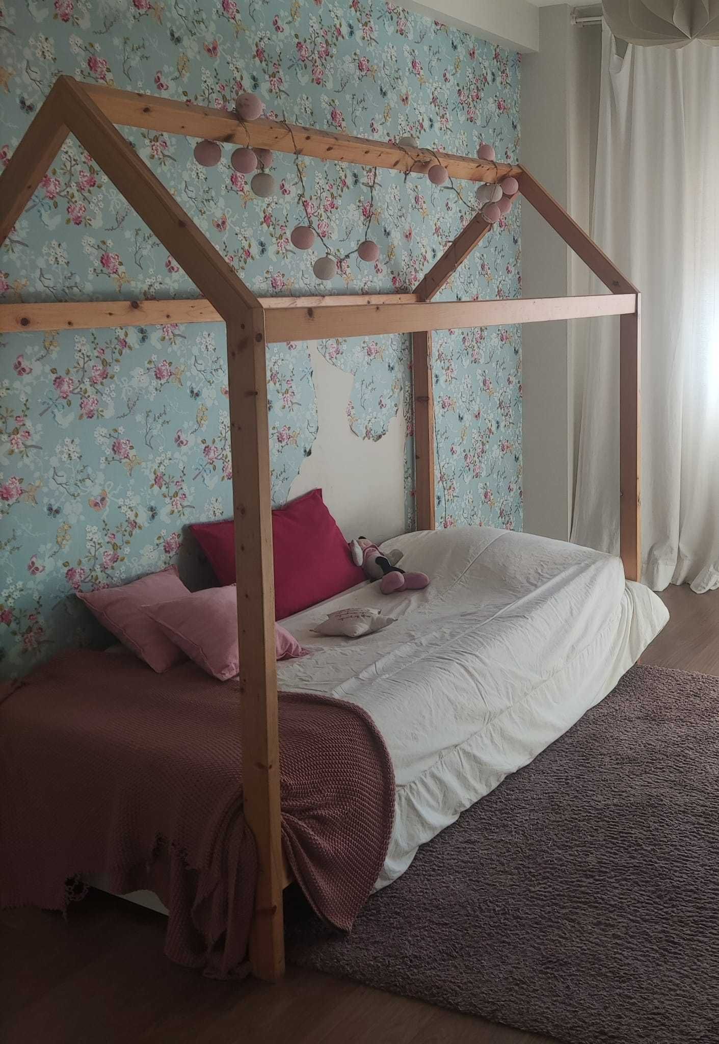 Cama Criança em Forma de Casinha