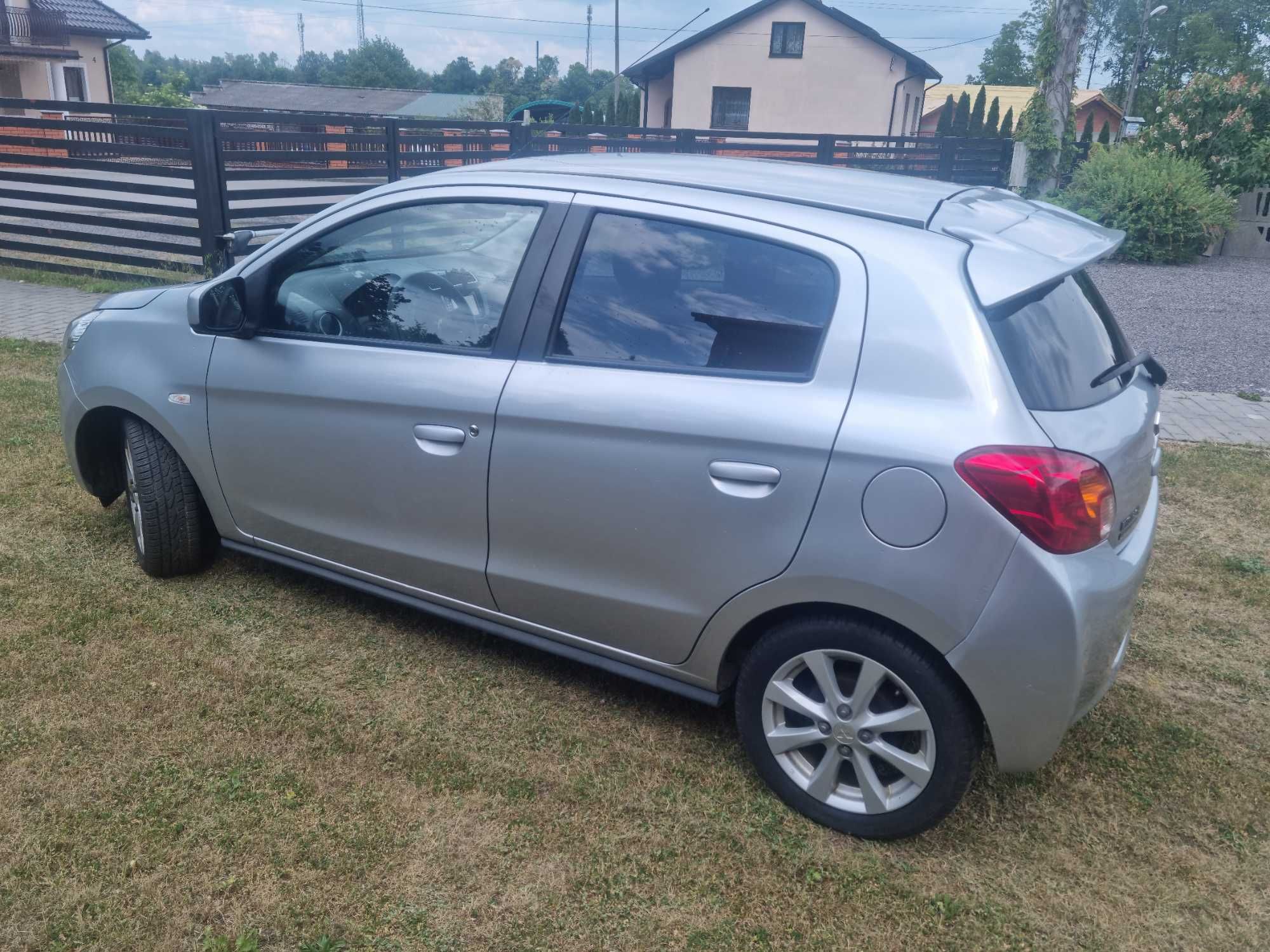 Mitsubishi space star 2014 1.2 benzyna 80 KM