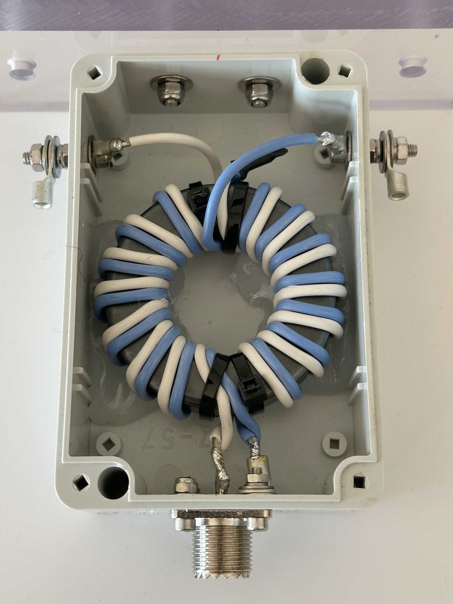 Balun antenowy 4:1 na pasmo KF o mocy max. 1,2 kW – SQ1SDX  2024