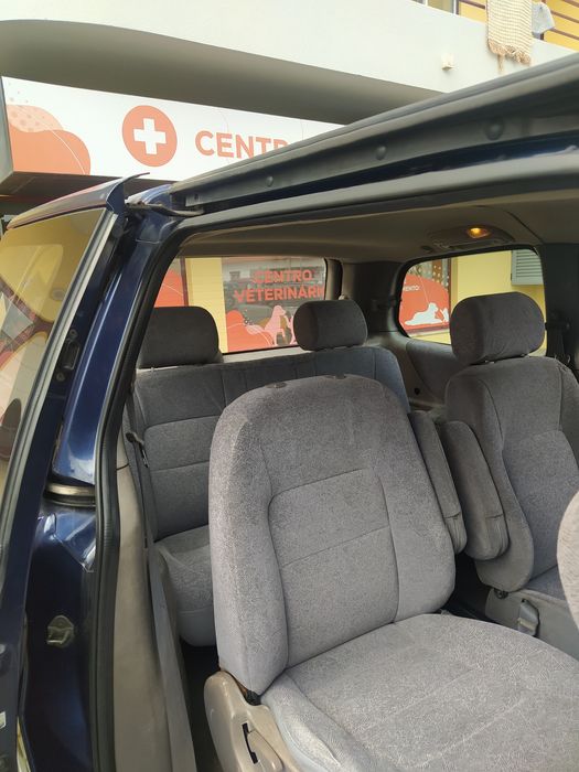 Monovolume Kia Carnival