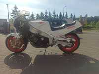 Yamaha FZR 1000 , po serwisie .