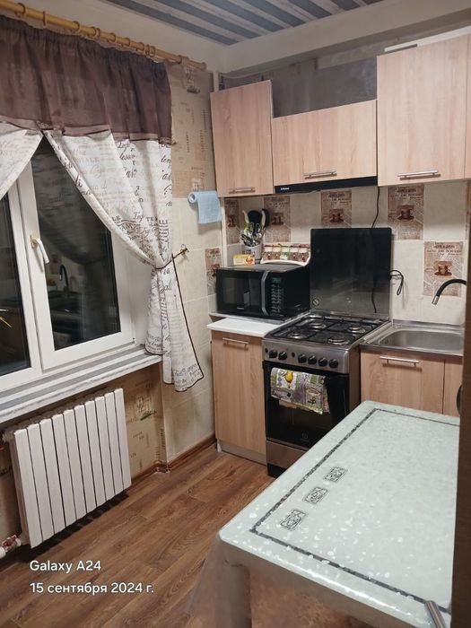 Сдам квартиру посуточно центр, площадь Ленина