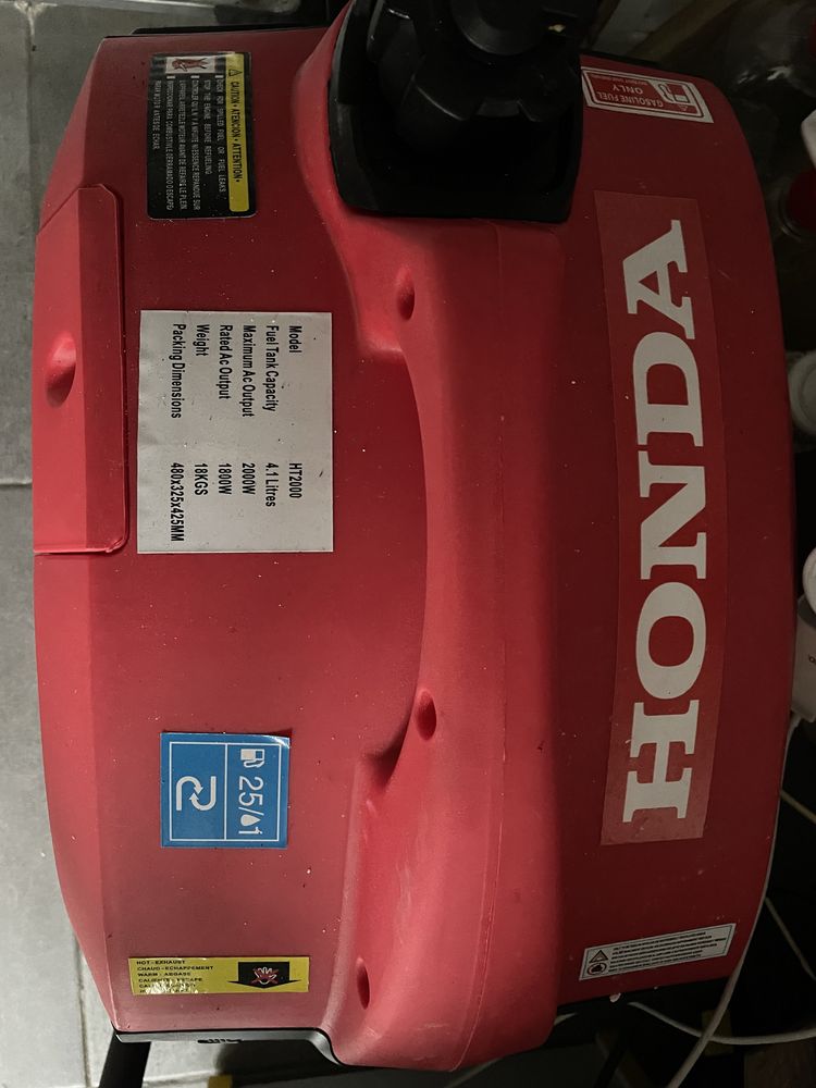 Інверторний генератор Honda 2kw