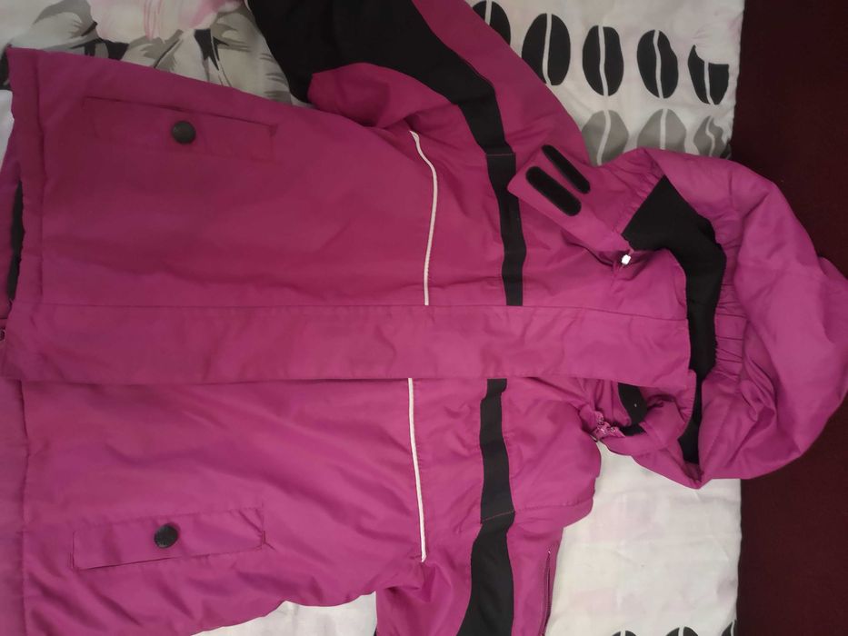Продам Зимову дитячу куртку