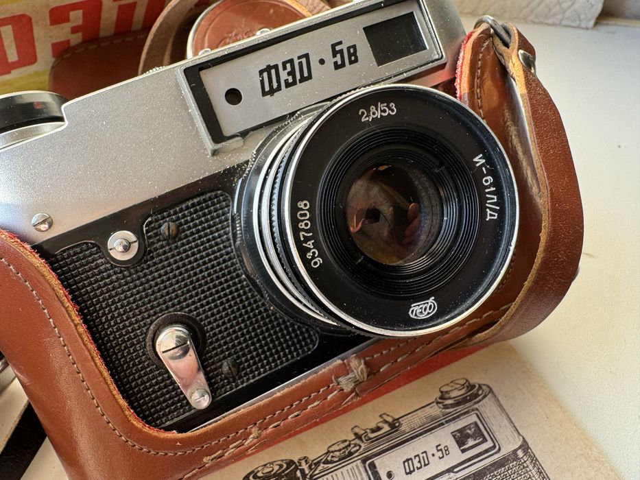 Зеніт Е олімпійський с Геліос-44М. Фед-5В новий в коробці з паспортом