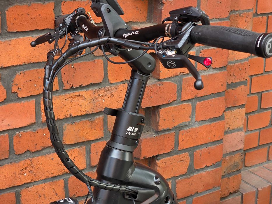 ZEMO BULLS Full Ze FS 12+ Bosch Smart 750 wh SUV