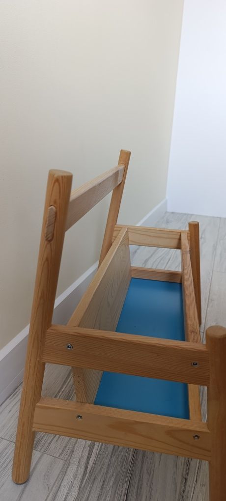 Połka Felisat Ikea na ksiazki