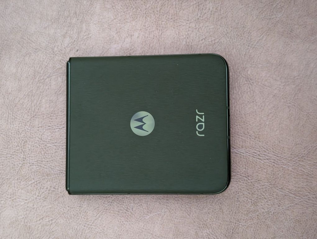 Motorola Razr 50 Ultra 512 global 1 циклів