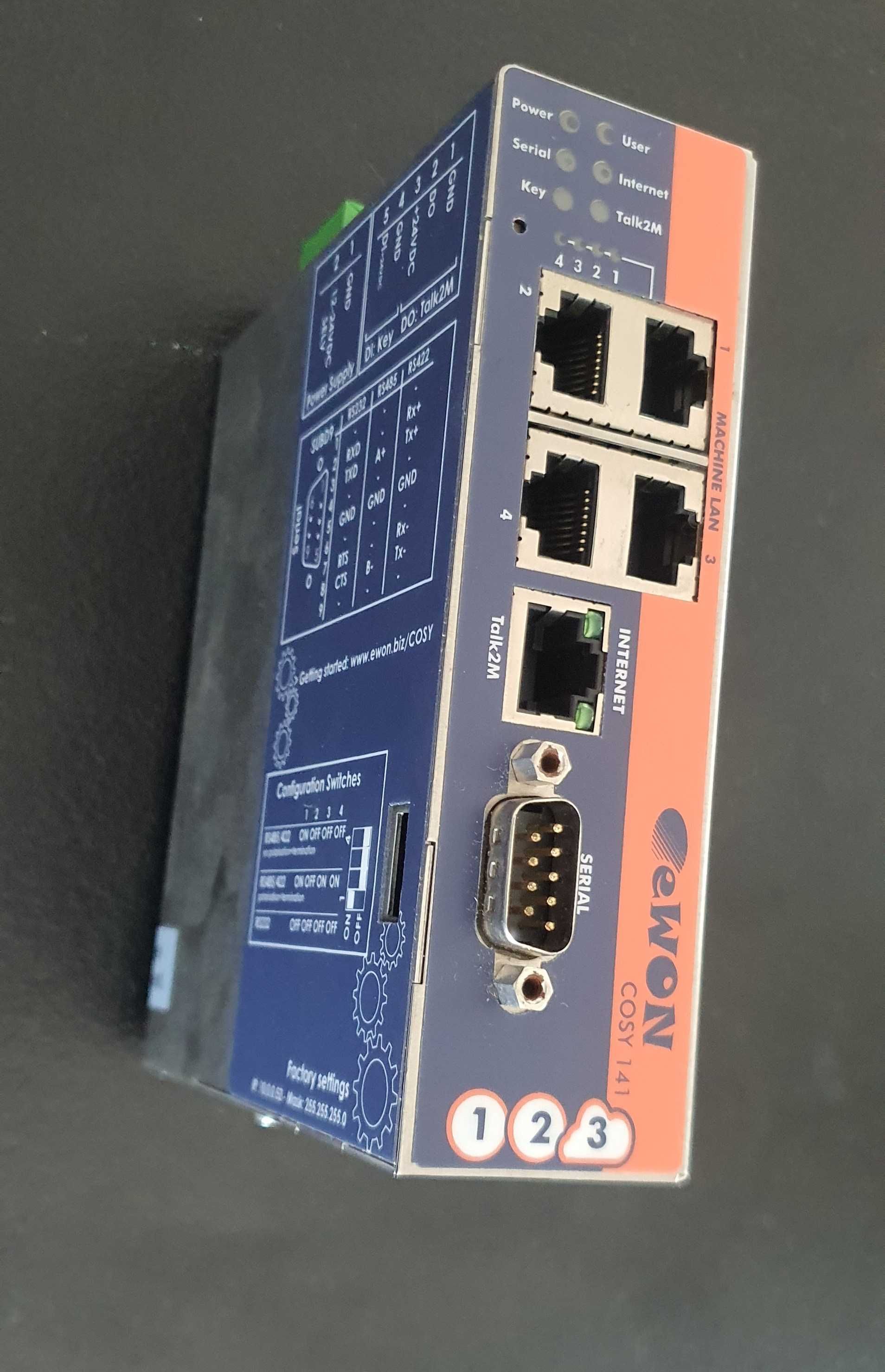 Przemysłowy Router VPN eWON COSY 141